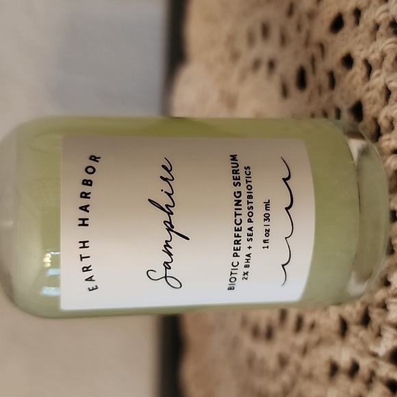 Earth Harbor Samphire Biotic Perfecting Serum - Picture 5 of 6